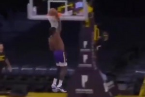 里弗斯的复出是球队定心丸还是会打破现有的化学反应呢？相关视频