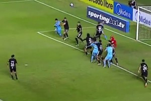 国外网友热议赖斯观察视频：他觉得自己是哈维相关视频